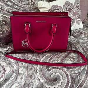 Michael Kors Saffiano Satchel - Dragonfruit